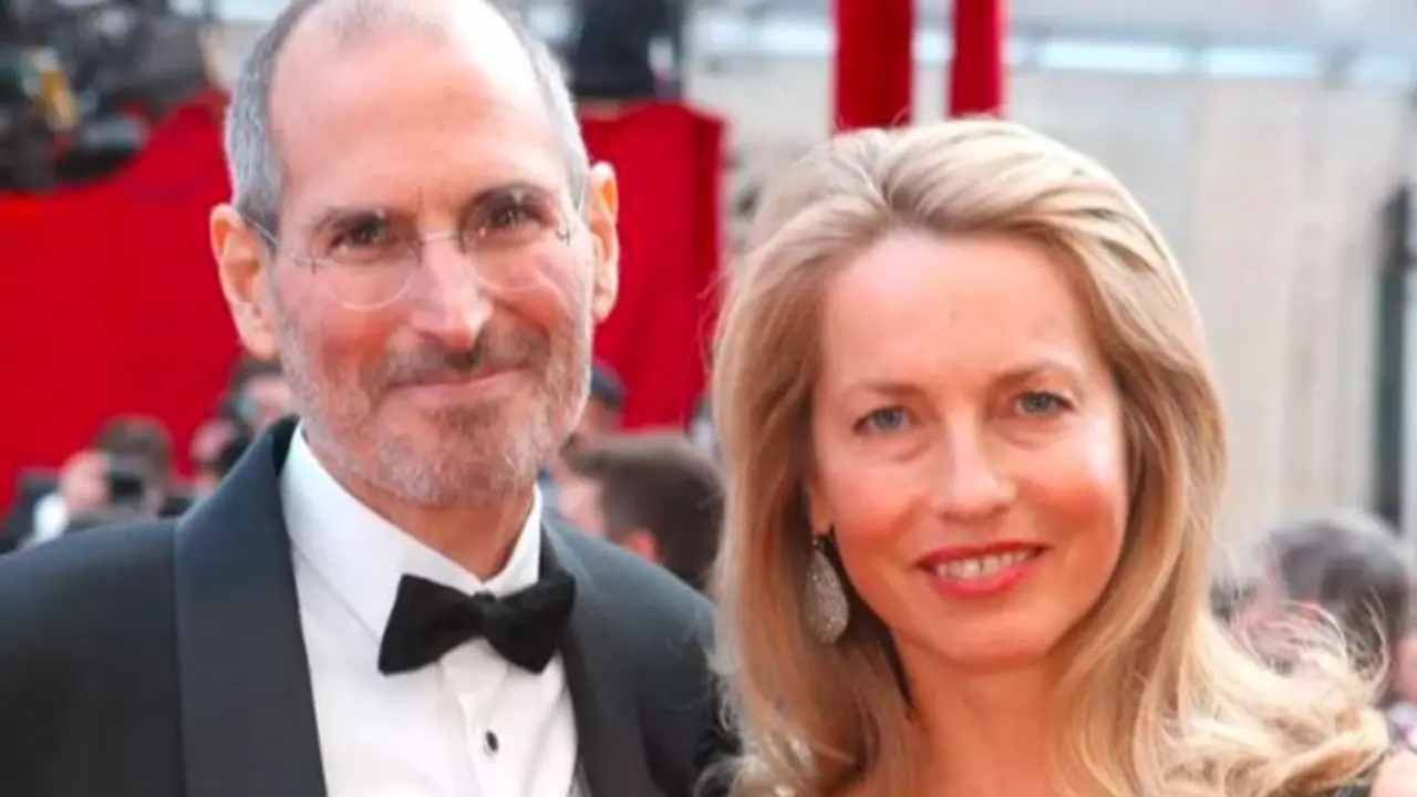  ಒಂದು ತಿಂಗಳ ಕಾಲ ಮಹಾಕುಂಭ ಮೇಳದಲ್ಲಿ ಭಾಗಿಯಾಗಲಿರುವ ದಿ. ಸ್ಟೀವ್‌ ಜಾಬ್‌ ಪತ್ನಿ 