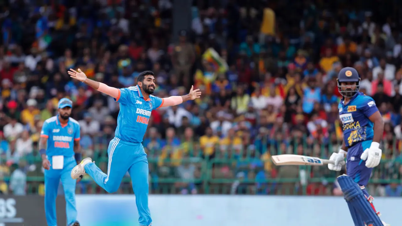 പാക് പോരിനുമില്ല; ചാമ്പ്യൻസ് ട്രോഫിയിൽ ഇന്ത്യൻ ടീമിന് തിരിച്ചടി, ബുമ്ര ഗ്രൂപ്പ് മത്സരങ്ങൾക്കില്ല; റിപ്പോർട്ട്