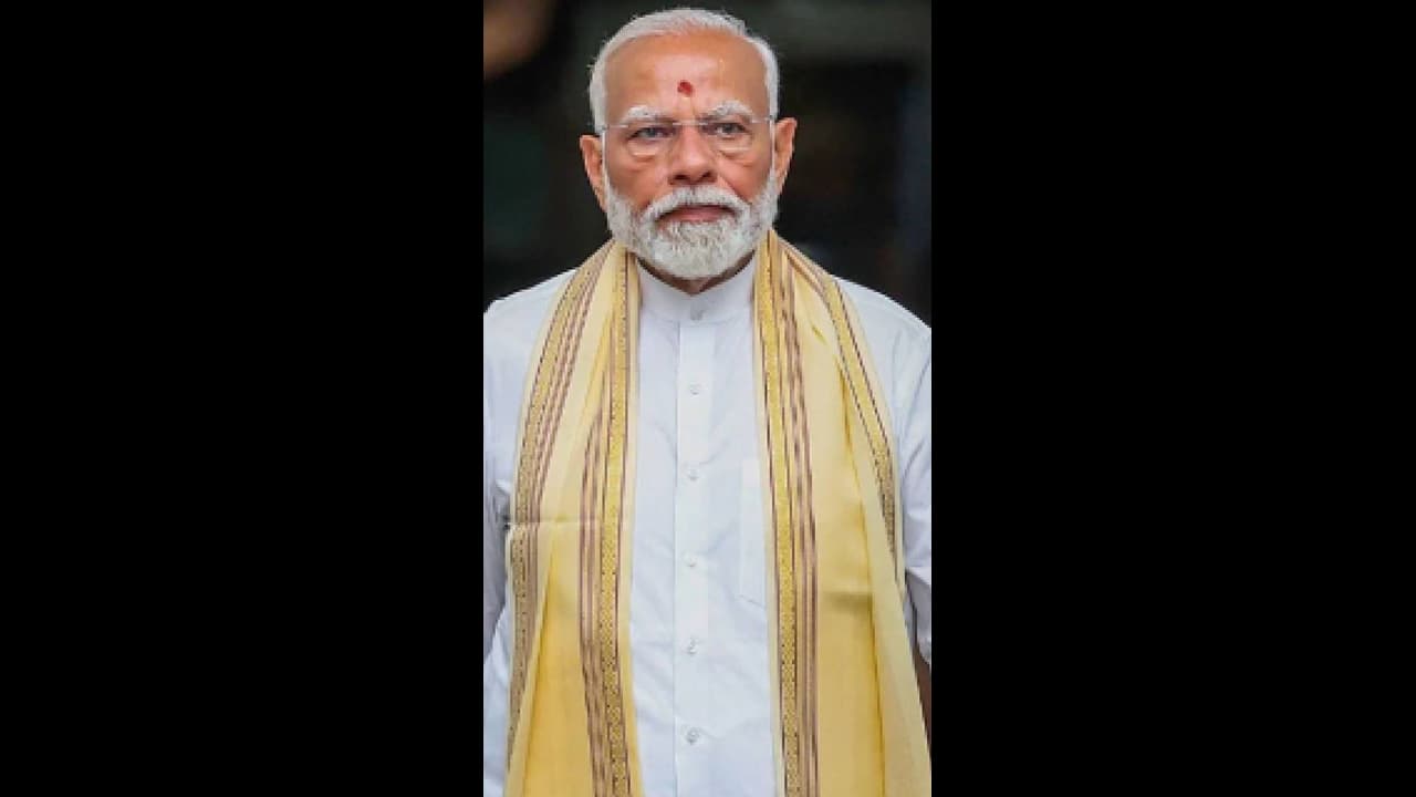 ഇന്ത്യയുടെ ശബ്ദം കേൾക്കാൻ ലോകം ഇന്ന് തയ്യാറാണ്, പ്രവാസികൾ ഇന്ത്യയുടെ സന്ദേശവാഹകരെന്ന് പ്രധാനമന്ത്രി ഇന്ത്യയുടെ ശബ്ദം കേൾക്കാൻ ലോകം ഇന്ന് തയ്യാറാണ്, പ്രവാസികൾ ഇന്ത്യയുടെ സന്ദേശവാഹകരെന്ന് പ്രധാനമന്ത്രി