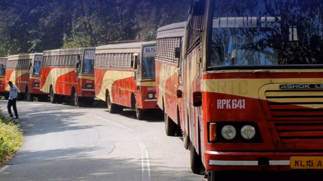 വനിതകൾക്ക് ഉല്ലാസ യാത്രയൊരുക്കി കെഎസ്ആർടിസി; വെറും 200 രൂപയ്ക്ക് കോഴിക്കോട് ചുറ്റിക്കറങ്ങാം! 