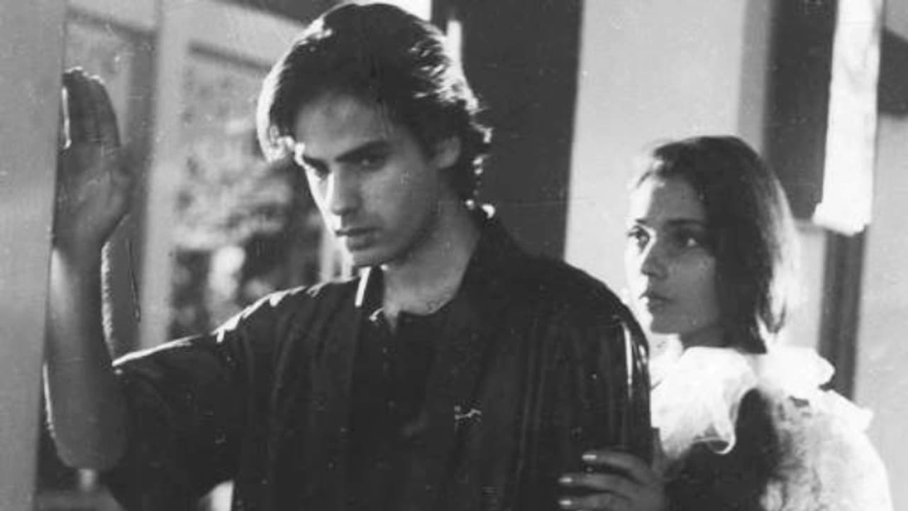 അന്ന് ഷാരൂഖിനേക്കാളും വലിയ താരം; 11 ദിവസം കൊണ്ട് കരാറായത് 47 സിനിമകള്! പക്ഷേ പിന്നീട് സംഭവിച്ചത് അന്ന് ഷാരൂഖിനേക്കാളും വലിയ താരം; 11 ദിവസം കൊണ്ട് കരാറായത് 47 സിനിമകള്! പക്ഷേ പിന്നീട് സംഭവിച്ചത്