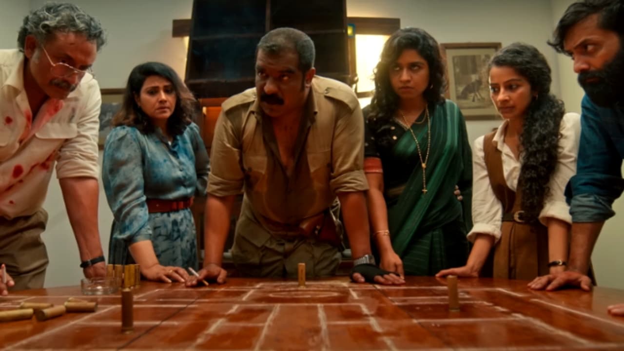 വന്യതയുടെ താളവുമായി 'റൈഫിൾ ക്ലബ്ബി'ലെ ഗാനം; ലിറിക് വീഡിയോ എത്തി