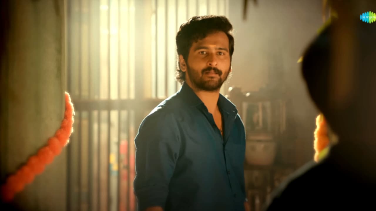 'പൊങ്കല് ക്ലാഷി'ല് തമിഴ് അരങ്ങേറ്റം; മിന്നിയോ ഷെയ്ന് നിഗം? 'മദ്രാസ്കാരന്' റിലീസ് ദിനത്തില് നേടിയത് 'പൊങ്കല് ക്ലാഷി'ല് തമിഴ് അരങ്ങേറ്റം; മിന്നിയോ ഷെയ്ന് നിഗം? 'മദ്രാസ്കാരന്' റിലീസ് ദിനത്തില് നേടിയത്