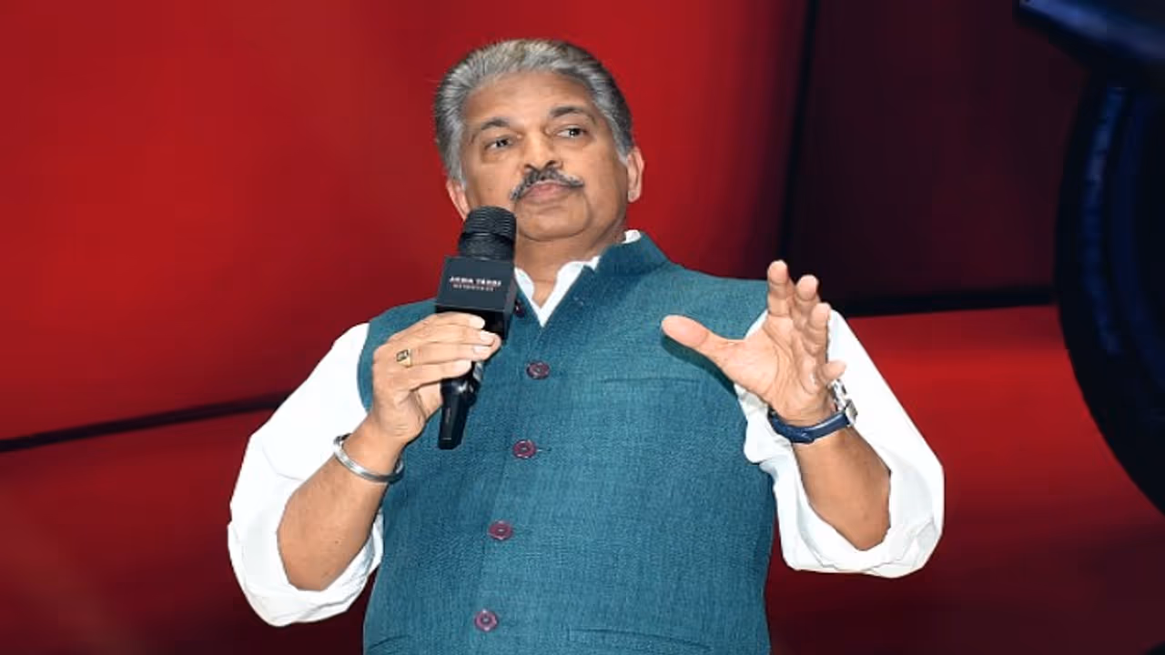'My wife is wonderful, I love staring at her': Anand Mahindra reacts to 90 hour work week debate (WATCH)