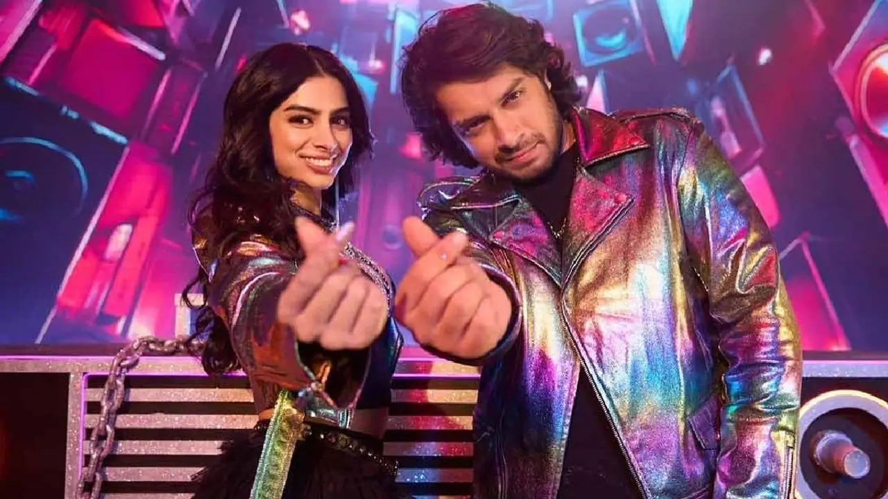 വീണ്ടും റീമേക്ക്; ഇത്തവണ ഹിറ്റ് തമിഴ് പടം, നായകന് ആമീറിന്റെ മകന്, നടി ഖുഷി കപൂര് ട്രെയിലര്! വീണ്ടും റീമേക്ക്; ഇത്തവണ ഹിറ്റ് തമിഴ് പടം, നായകന് ആമീറിന്റെ മകന്, നടി ഖുഷി കപൂര് ട്രെയിലര്!