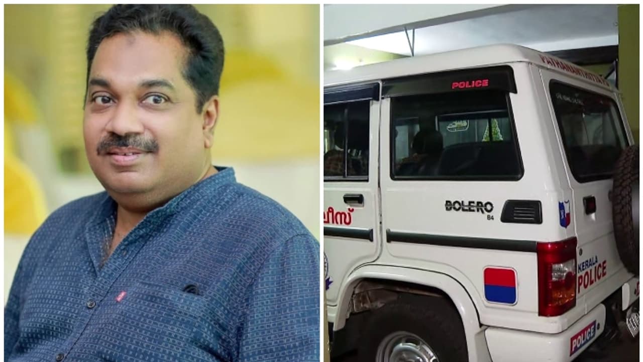 'രണ്ടര കോടി തന്നില്ലെങ്കിൽ പീഡനക്കേസിൽ പ്രതിയാക്കും', പ്രവാസിയെ 'യൂട്യൂബ്' കാട്ടി ഭീഷണിപ്പെടുത്തി; പിടിവീണു 'രണ്ടര കോടി തന്നില്ലെങ്കിൽ പീഡനക്കേസിൽ പ്രതിയാക്കും', പ്രവാസിയെ 'യൂട്യൂബ്' കാട്ടി ഭീഷണിപ്പെടുത്തി; പിടിവീണു