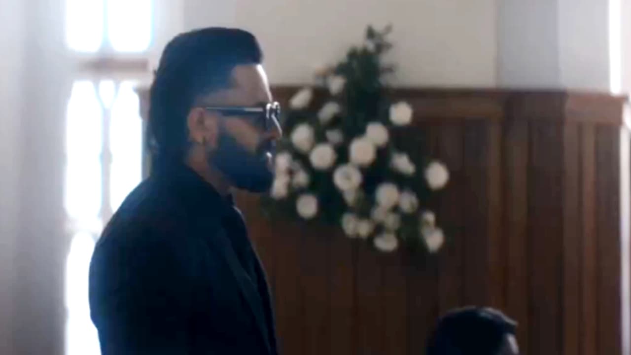 റിലീസ് ദിനത്തേക്കളാള് 15 ഇരട്ടി സ്ക്രീനുകളില് ഹിന്ദി 'മാര്ക്കോ'! 23 ാം ദിവസം മലയാളത്തിന്റെ ഇരട്ടി കളക്ഷന് റിലീസ് ദിനത്തേക്കളാള് 15 ഇരട്ടി സ്ക്രീനുകളില് ഹിന്ദി 'മാര്ക്കോ'! 23 ാം ദിവസം മലയാളത്തിന്റെ ഇരട്ടി കളക്ഷന്