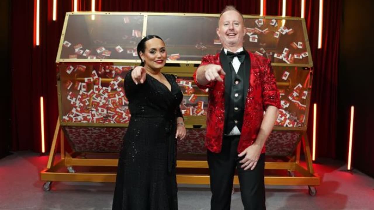 5 വർഷത്തെ കാത്തിരിപ്പ്, മുടങ്ങാതെ ടിക്കറ്റെടുത്തു; നിനച്ചിരിക്കാതെ മലയാളിക്ക് ഭാഗ്യമെത്തി, കൈവന്നത് കോടികൾ 5 വർഷത്തെ കാത്തിരിപ്പ്, മുടങ്ങാതെ ടിക്കറ്റെടുത്തു; നിനച്ചിരിക്കാതെ മലയാളിക്ക് ഭാഗ്യമെത്തി, കൈവന്നത് കോടികൾ