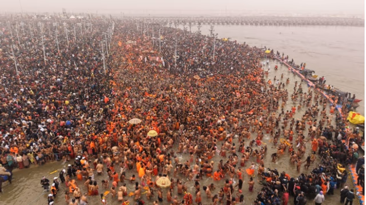 ప్రయాగరాజ్ మహాకుంభమేళా 2025: దీని వెనక కథ తెలుసా?
