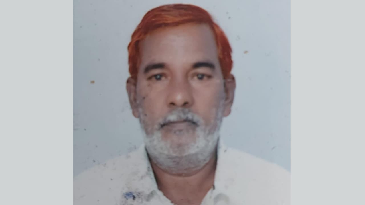 11 വർഷമായി നാടണഞ്ഞിട്ട്, ഉറ്റവരെ കാണാതെ മടക്കം; പ്രവാസി സൗദി അറേബ്യയിൽ മരിച്ചു 11 വർഷമായി നാടണഞ്ഞിട്ട്, ഉറ്റവരെ കാണാതെ മടക്കം; പ്രവാസി സൗദി അറേബ്യയിൽ മരിച്ചു