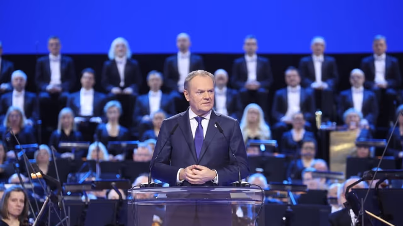 Polish PM Donald Tusk accuses Russia of plotting “acts of air terror” targeting airlines worldwide Polish PM Donald Tusk accuses Russia of plotting “acts of air terror” targeting airlines worldwide