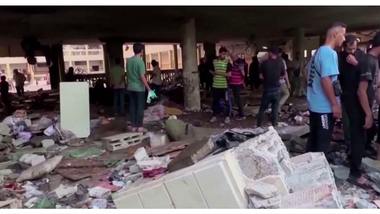 ഗാസയിൽ വെടിനിർത്തൽ; കരാർ അംഗീകരിച്ച് ഇസ്രയേലും ഹമാസും, 6 ആഴ്ചത്തെ വെടിനിർത്തലിന് ധാരണ ഗാസയിൽ വെടിനിർത്തൽ; കരാർ അംഗീകരിച്ച് ഇസ്രയേലും ഹമാസും, 6 ആഴ്ചത്തെ വെടിനിർത്തലിന് ധാരണ