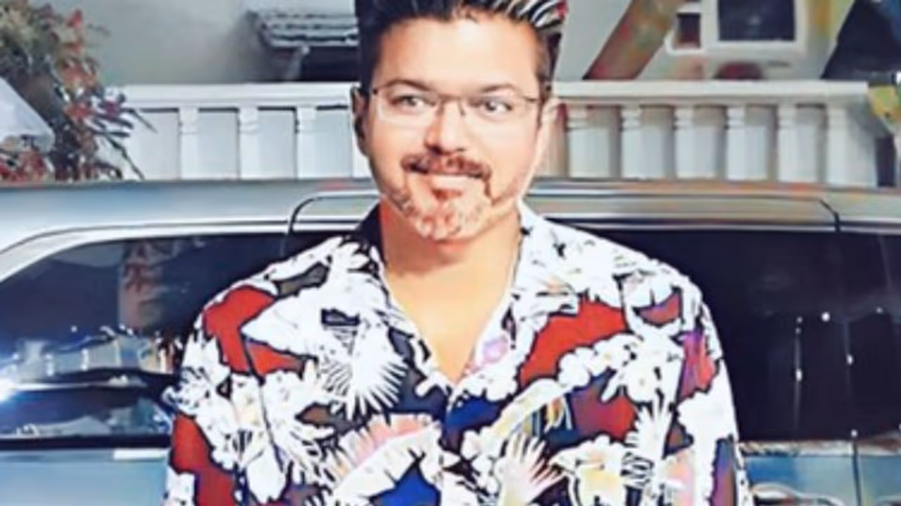 വിജയ്യുടെ ദളപതി 69ന്റെ പേര് എന്തായിരിക്കും?, ആകാംക്ഷയോടെ ആരാധകര് വിജയ്യുടെ ദളപതി 69ന്റെ പേര് എന്തായിരിക്കും?, ആകാംക്ഷയോടെ ആരാധകര്