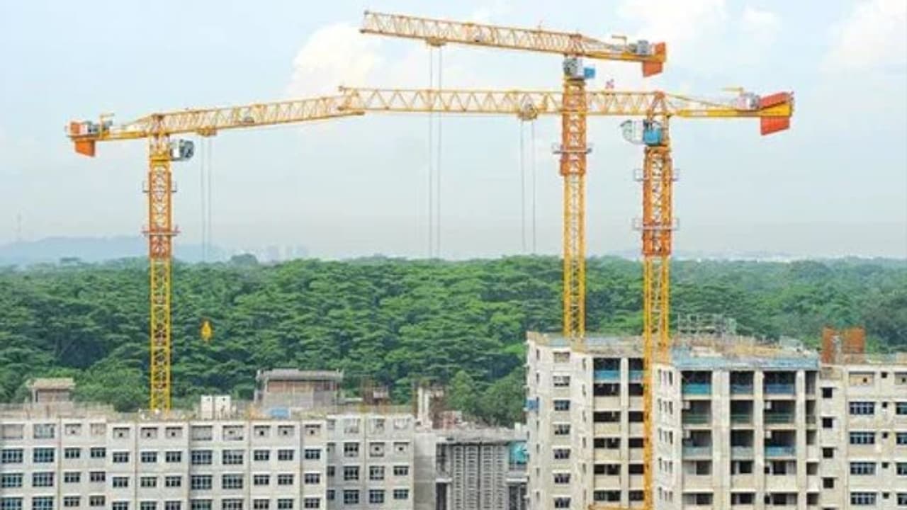 ಬೆಂಗಳೂರಿನ ಈ ಭಾಗದಲ್ಲಿ ಕ್ರೇನ್ ಬಳಸಿ ಕಟ್ಟಡ ನಿರ್ಮಾಣ ನಿಷೇಧಿಸಿದ ಬಿಬಿಎಂಪಿ! ಬೆಂಗಳೂರಿನ ಈ ಭಾಗದಲ್ಲಿ ಕ್ರೇನ್ ಬಳಸಿ ಕಟ್ಟಡ ನಿರ್ಮಾಣ ನಿಷೇಧಿಸಿದ ಬಿಬಿಎಂಪಿ!