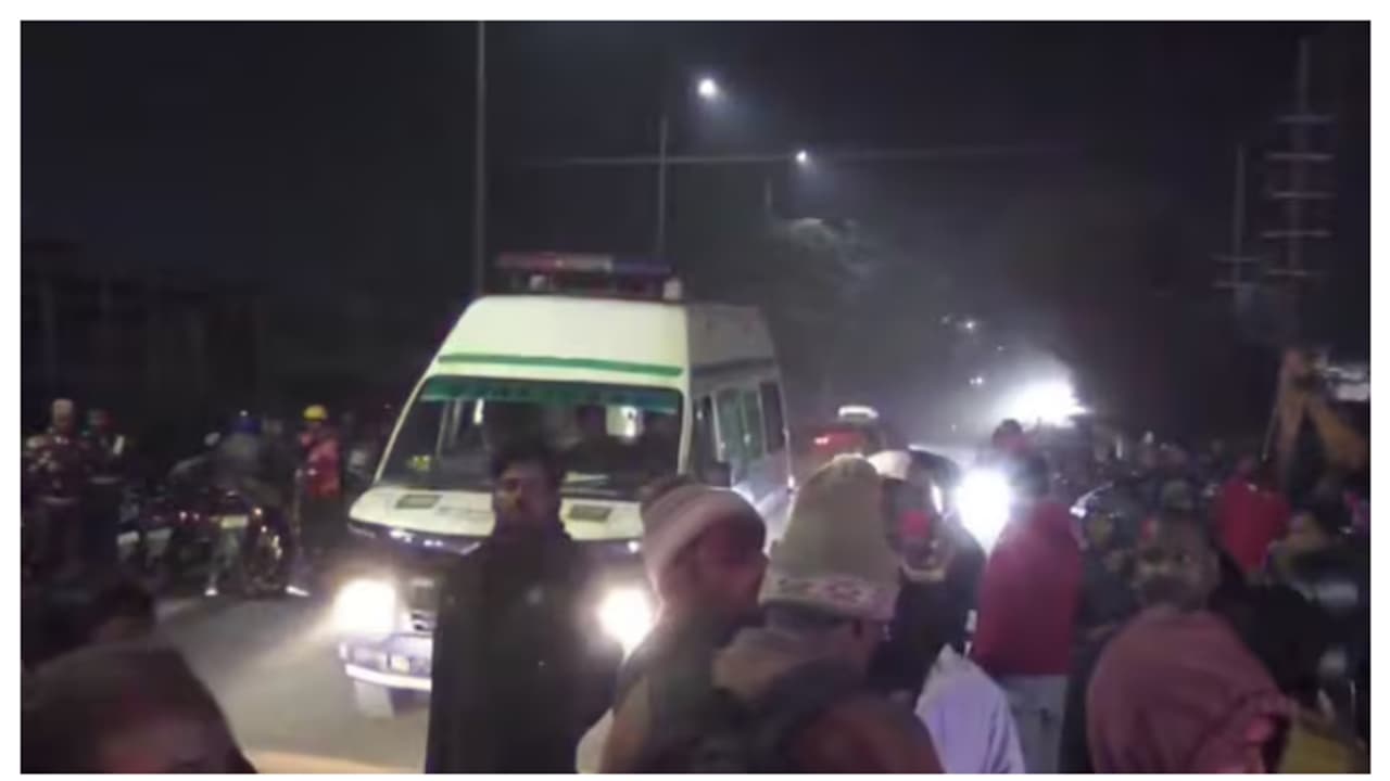 ഒഡിഷയിൽ സിമന്റ് ഫാക്ടറിയിലെ കോൾ ഹോപ്പർ തകർന്ന് അപകടം, നിരവധിപേർ കുടുങ്ങി, 64 പേരെ രക്ഷപ്പെടുത്തി