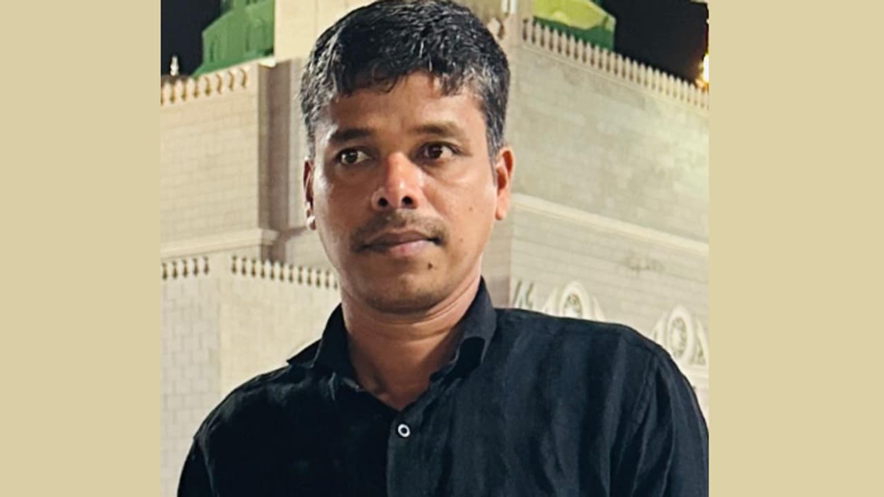 താമസസ്ഥലത്ത് വെച്ച് നെഞ്ചുവേദന; മലപ്പുറം സ്വദേശി മദീനയിൽ മരിച്ചു താമസസ്ഥലത്ത് വെച്ച് നെഞ്ചുവേദന; മലപ്പുറം സ്വദേശി മദീനയിൽ മരിച്ചു