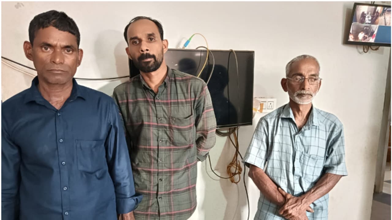 ദര്‍ശനത്തിനെത്തിയ കുട്ടിയെ പീഡിപ്പിച്ച ക്ഷേത്ര പൂജാരി ഉൾപ്പെടെ കോഴിക്കോട് 3 പേർ പോക്സോ കേസുകളിൽ പിടിയിലായി