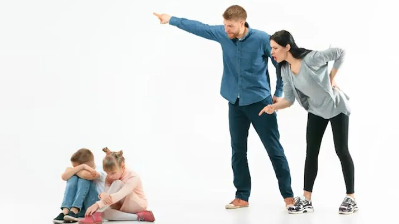 avoid to say these 5 phrases to your child when you are in angry