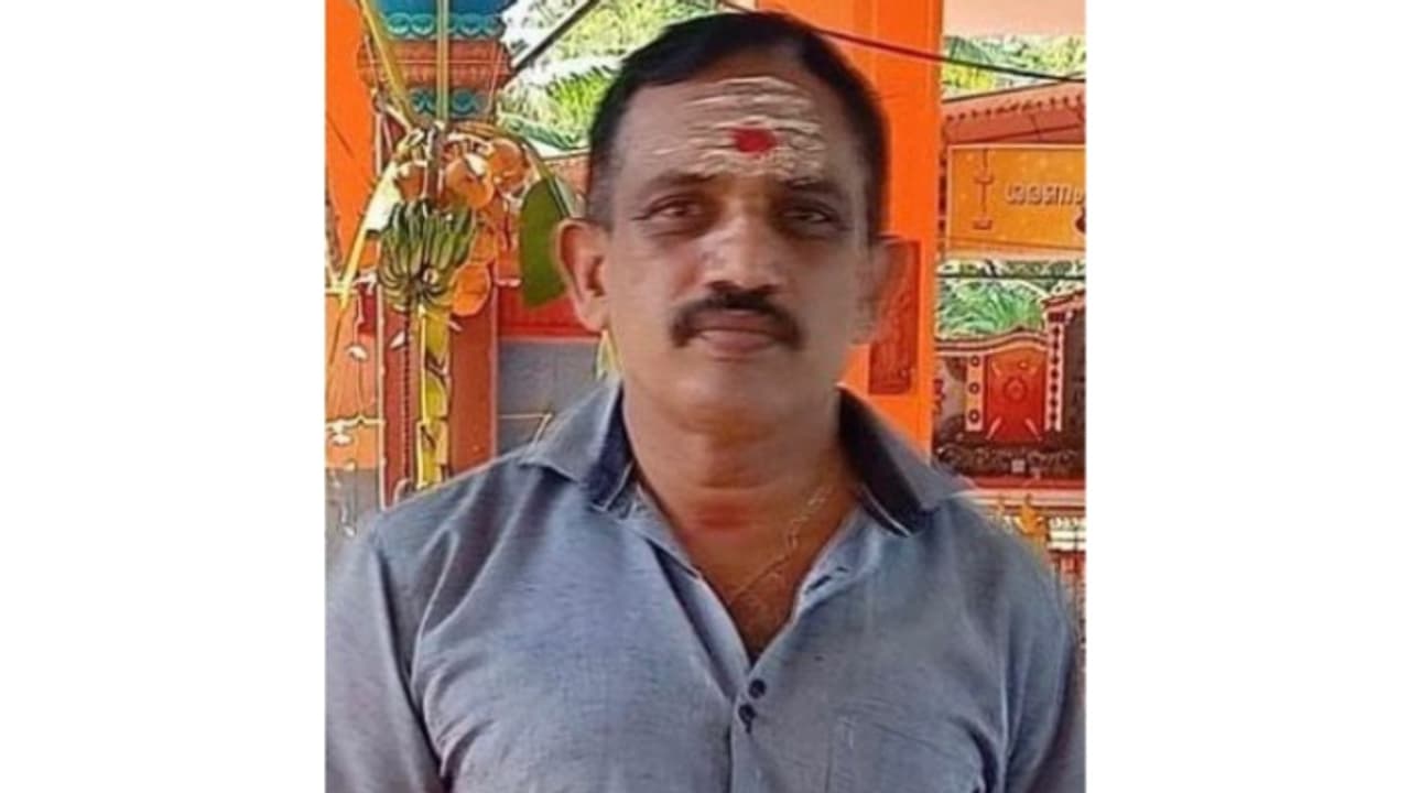 ശബരിമല ദർശനത്തിന് പോയ ഭക്തൻ മലകയറ്റത്തിന് ഇടയിൽ കുഴഞ്ഞു വീണു മരിച്ചു