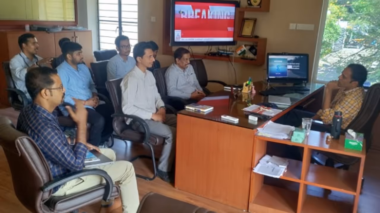 കേരളത്തിൻ്റെ ഡിജിറ്റൽ സർവെ മാതൃക പിന്തുടർന്ന് കൂടുതൽ സംസ്ഥാനങ്ങള്; അസം സർവെ വിഭാഗം തിരുവനന്തപുരത്ത് കേരളത്തിൻ്റെ ഡിജിറ്റൽ സർവെ മാതൃക പിന്തുടർന്ന് കൂടുതൽ സംസ്ഥാനങ്ങള്; അസം സർവെ വിഭാഗം തിരുവനന്തപുരത്ത്