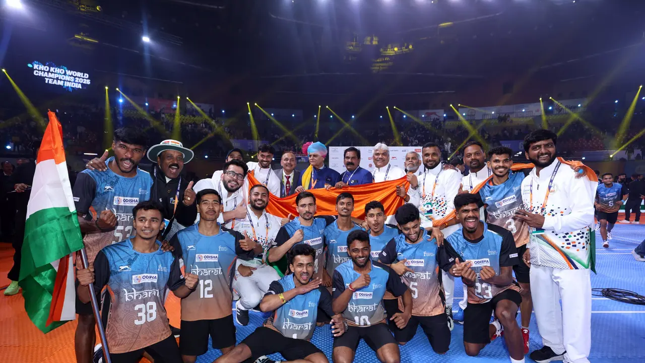 ഖോ ഖോ ലോകകപ്പ്: സമഗ്രാധിപത്യം, പുരുഷ വനിതാ ലോകകിരീടം ഇന്ത്യക്ക്; തകര്‍ത്തത് നേപ്പാളിനെ