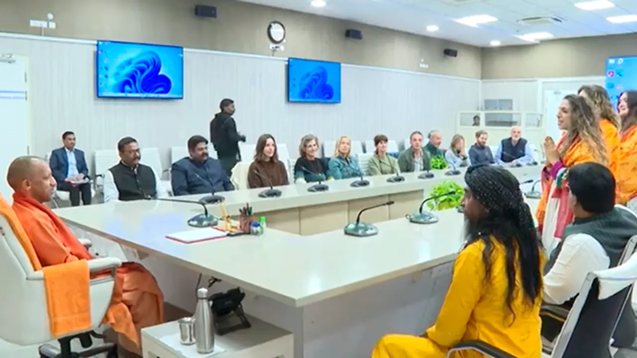 Italian team impressed by Indian culture, shares Mahakumbh experience with UP CM Yogi