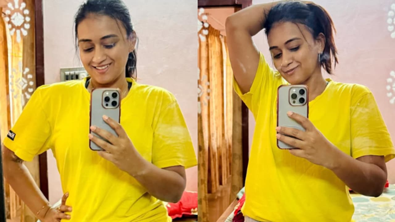 എന്തൊരു മാറ്റം! പോസ്റ്റ് വർക്കൗട്ട് ചിത്രങ്ങൾ പങ്കുവെച്ച് വരദ എന്തൊരു മാറ്റം! പോസ്റ്റ് വർക്കൗട്ട് ചിത്രങ്ങൾ പങ്കുവെച്ച് വരദ