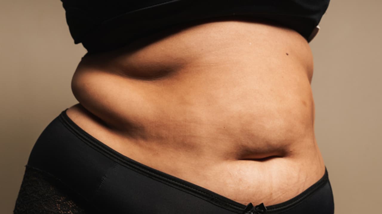 സ്ത്രീകള്‍ വയറിലെ കൊഴുപ്പിനെ പുറംതള്ളാന്‍ ഡയറ്റില്‍ നിന്നും ഒഴിവാക്കേണ്ട ഭക്ഷണങ്ങള്‍ 