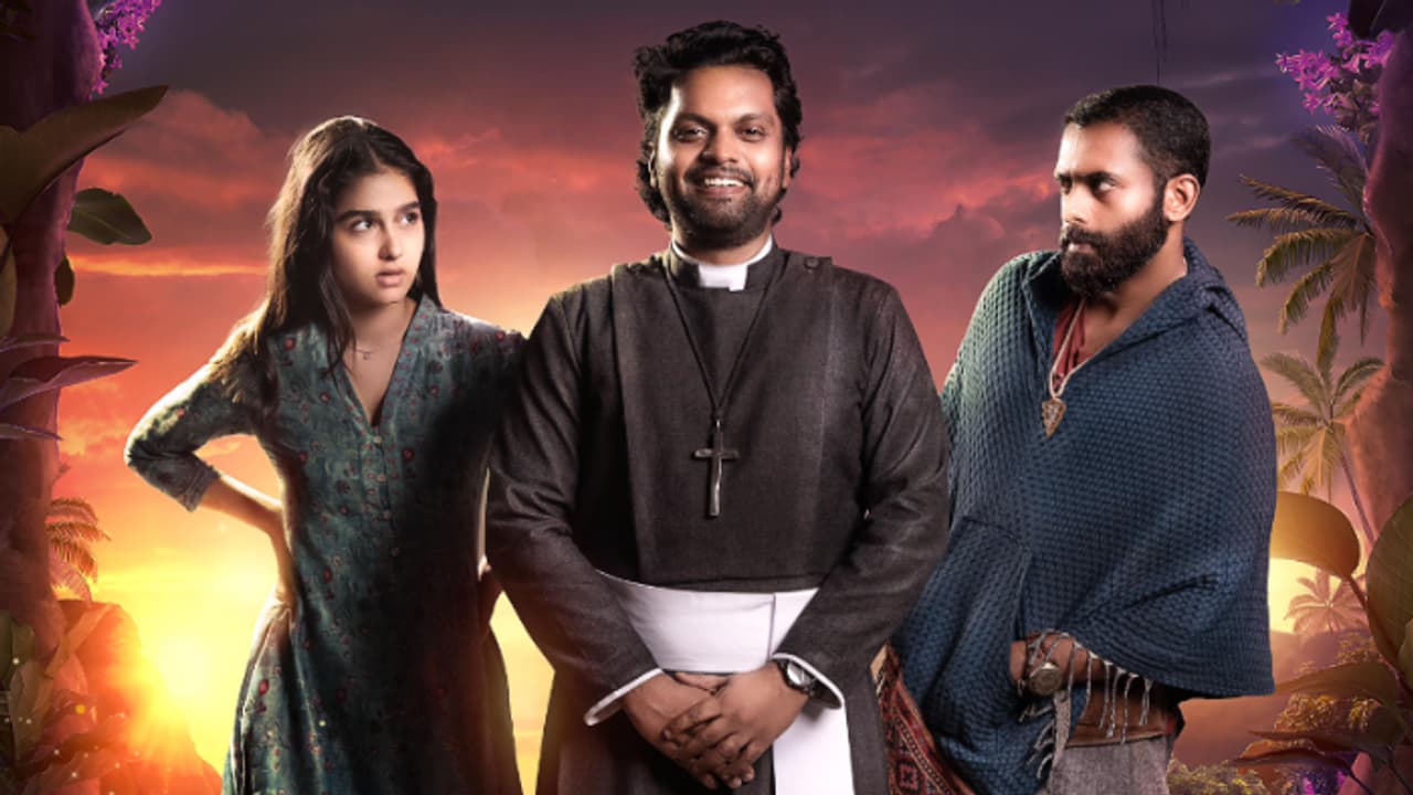 നിറഞ്ഞ സദസിൽ വിജയകരമായ പത്ത് ദിനങ്ങൾ കടന്ന് 'എന്ന് സ്വന്തം പുണ്യാളൻ'