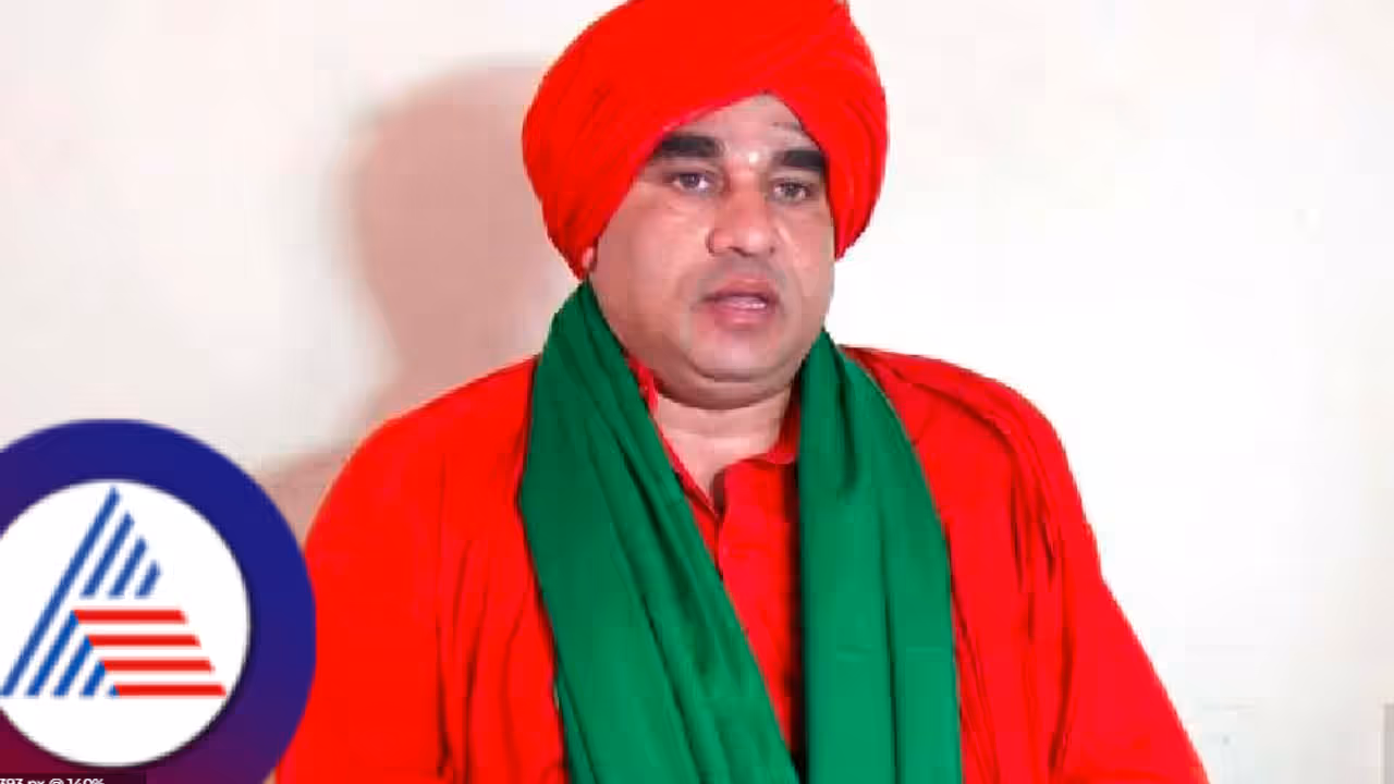 ಪ್ರಿಯಾಂಕಾ ಗಾಂಧಿ ಕಿತ್ತೂರು ಚೆನ್ನಮ್ಮಳ ಕಾಲಿನ ಧೂಳಿಗೂ ಸಮಾ ಅಲ್ಲ, ಖರ್ಗೆ ವಿರುದ್ಧ ಜಯಮೃತ್ಯುಂಜಯಶ್ರೀ ಕಿಡಿ!