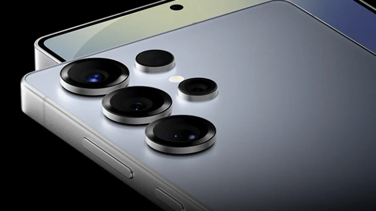 എഐ ഹിന്ദിയിൽ സംസാരിക്കും, അതിശയകരമായ ഫീച്ചറുമായി സാംസങ്