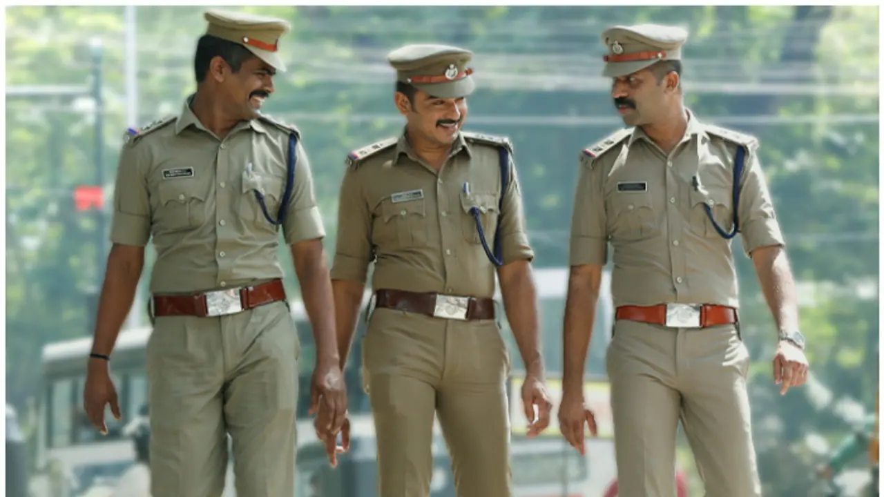 പേ സ്കെയിൽ 45,600 95,600 രൂപ വരെ, അധികം ദിവസങ്ങളില്ല, കേരള പൊലീസിൽ വിവിധ തസ്തികകളിലേക്ക് അപേക്ഷിക്കാം