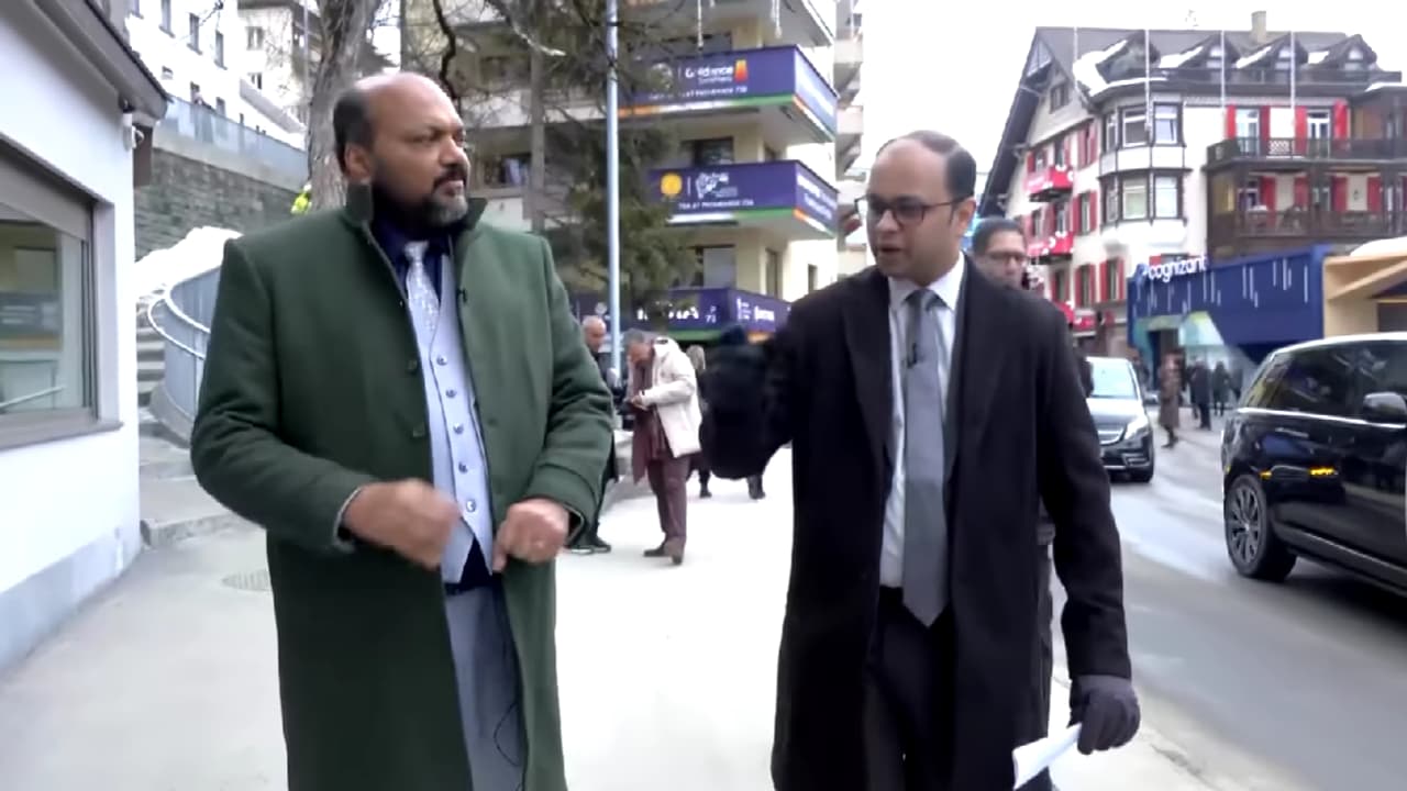 ദാവോസില് മിന്നി തിളങ്ങി കേരളം, 70 ഓളം കമ്പനി പ്രതിനിധികളോട് ചർച്ച നടത്തി മന്ത്രി, വലിയ അഭിനന്ദനം ഏറ്റുവാങ്ങി ദാവോസില് മിന്നി തിളങ്ങി കേരളം, 70 ഓളം കമ്പനി പ്രതിനിധികളോട് ചർച്ച നടത്തി മന്ത്രി, വലിയ അഭിനന്ദനം ഏറ്റുവാങ്ങി