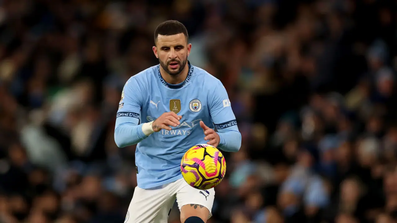 Kyle Walker completes loan move to AC Milan; Ends 7 year spell at Manchester City Kyle Walker completes loan move to AC Milan; Ends 7 year spell at Manchester City