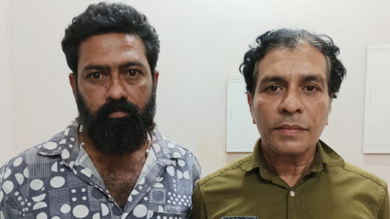 മെഡിക്കൽ റെപ്രസെൻന്റേറ്റീവിന്റെ മരണം കൊലപാതകം; ആന്തരികാവയവങ്ങൾക്ക് ക്ഷതം, സുഹൃത്തുക്കൾ അറസ്റ്റിൽ മെഡിക്കൽ റെപ്രസെൻന്റേറ്റീവിന്റെ മരണം കൊലപാതകം; ആന്തരികാവയവങ്ങൾക്ക് ക്ഷതം, സുഹൃത്തുക്കൾ അറസ്റ്റിൽ