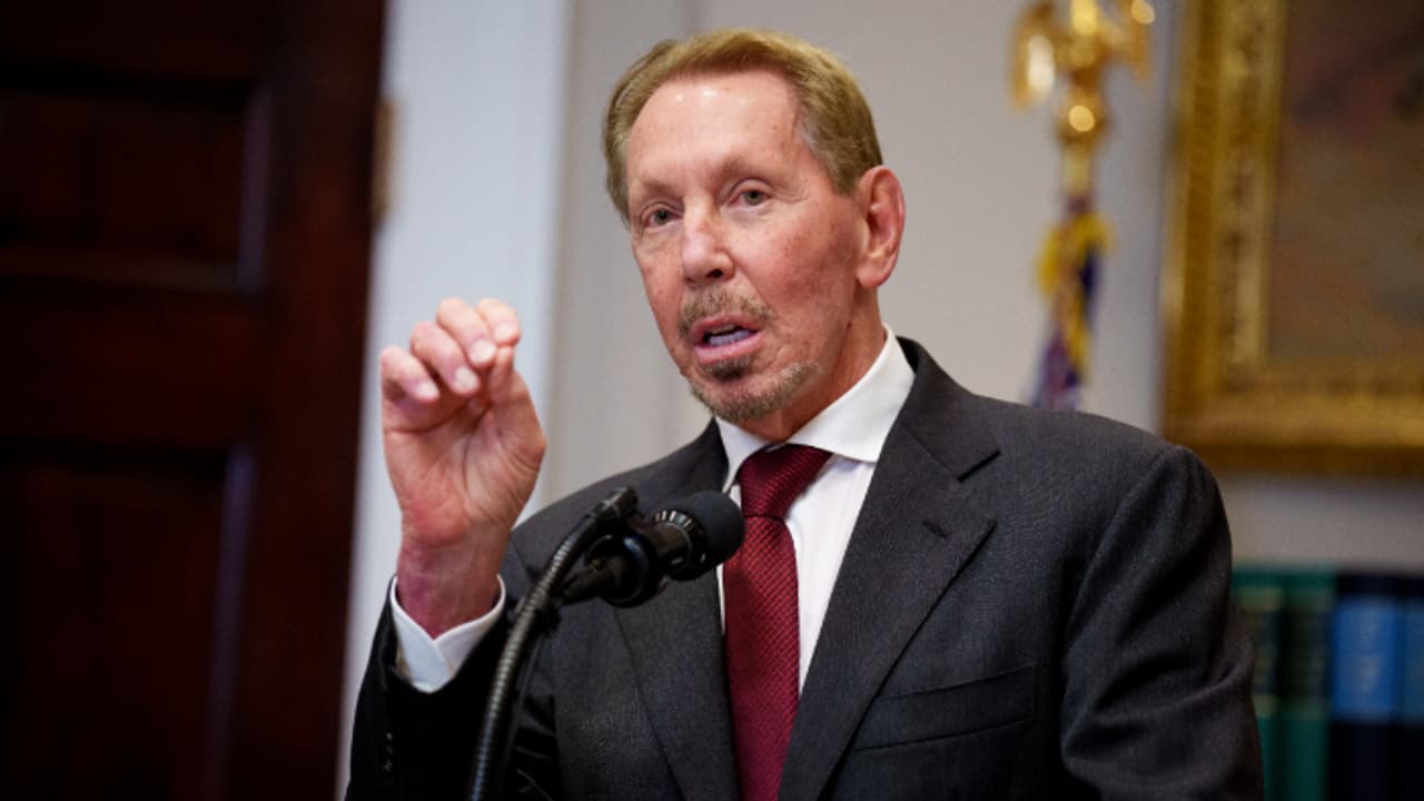 'വെറും 48 മണിക്കൂറിനുള്ളില്‍ കാന്‍സര്‍ കണ്ടെത്തി വാക്‌സിന്‍ നിര്‍മിക്കാം'; എഐയെ കുറിച്ച് ലാറി എലിസണ്‍