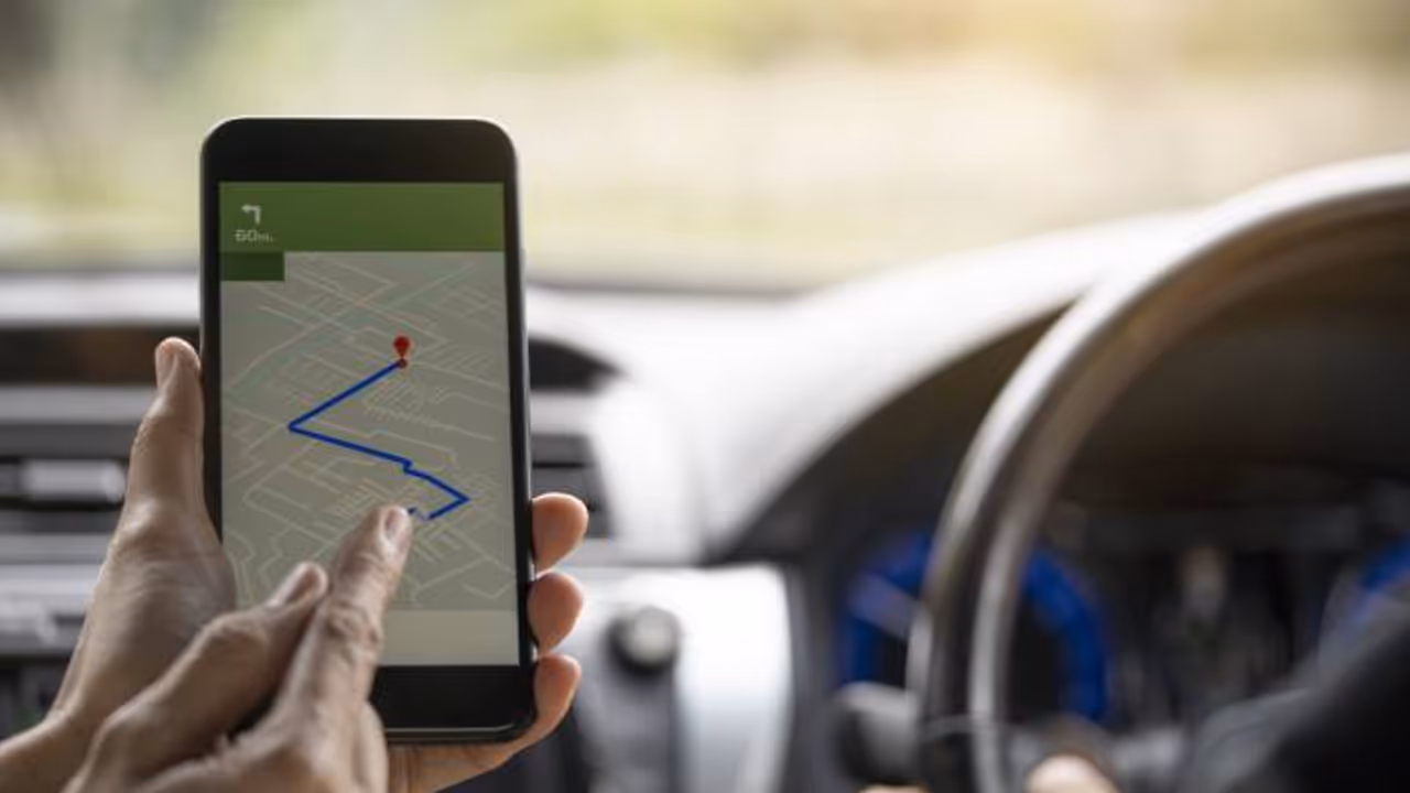 ഗൂഗിൾ മാപ്പ് ചതിച്ചു, വഴി ചോദിച്ചത് ദില്ലിയിൽ നിന്ന് നേപ്പാളിലേക്ക്, കുടുങ്ങിയത് യുപിയിലെ ബറേലിയിൽ ഗൂഗിൾ മാപ്പ് ചതിച്ചു, വഴി ചോദിച്ചത് ദില്ലിയിൽ നിന്ന് നേപ്പാളിലേക്ക്, കുടുങ്ങിയത് യുപിയിലെ ബറേലിയിൽ