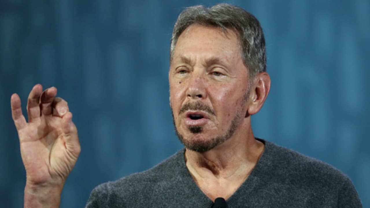 സിഐഐയ്ക്ക് വേണ്ടി രഹസ്യ ഡാറ്റബേസിൽ തുടക്കം, എഐ സഹായത്തിൽ 48 മണിക്കൂറിൽ കാൻസർ വാക്സിൻ, ആരാണ് ലാറി എല്ലിസൺ?