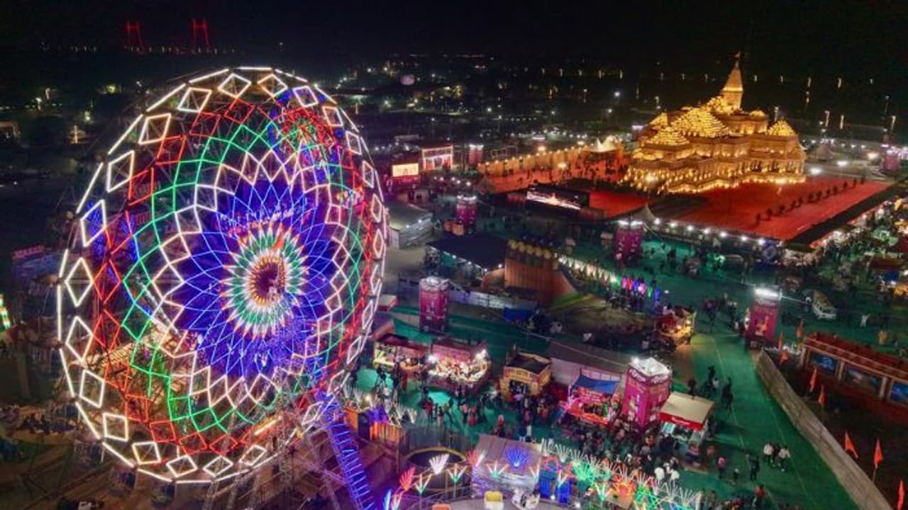 ಗಣರಾಜ್ಯೋತ್ಸವದಂದು 25 ಲಕ್ಷ ಭಕ್ತರು ಅಯೋಧ್ಯೆಗೆ ಭೇಟಿ ಗಣರಾಜ್ಯೋತ್ಸವದಂದು 25 ಲಕ್ಷ ಭಕ್ತರು ಅಯೋಧ್ಯೆಗೆ ಭೇಟಿ