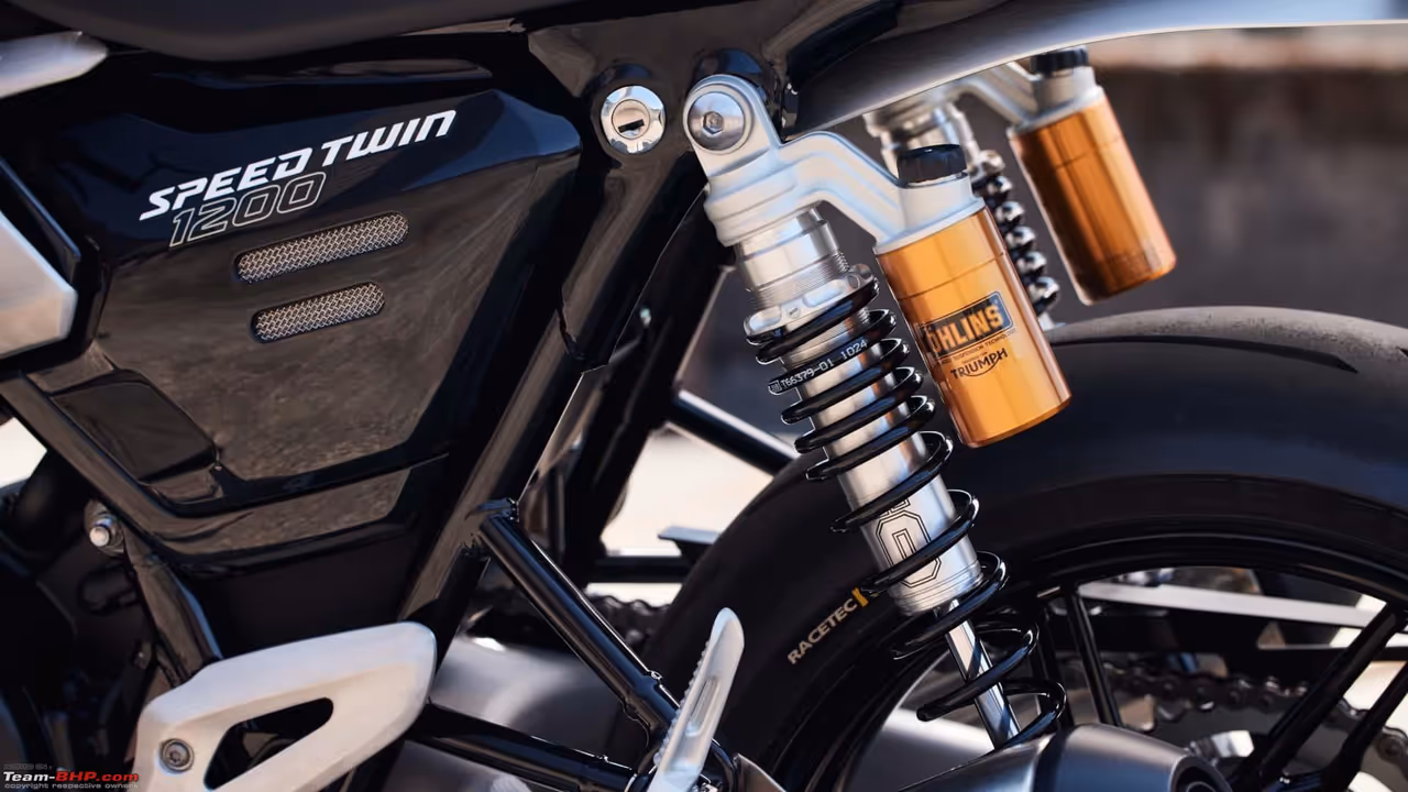 മികച്ച ഫീച്ചറുകളുള്ള രണ്ട് പുതിയ കരുത്തുറ്റ ബൈക്കുകളുമായി ട്രയംഫ് മികച്ച ഫീച്ചറുകളുള്ള രണ്ട് പുതിയ കരുത്തുറ്റ ബൈക്കുകളുമായി ട്രയംഫ്