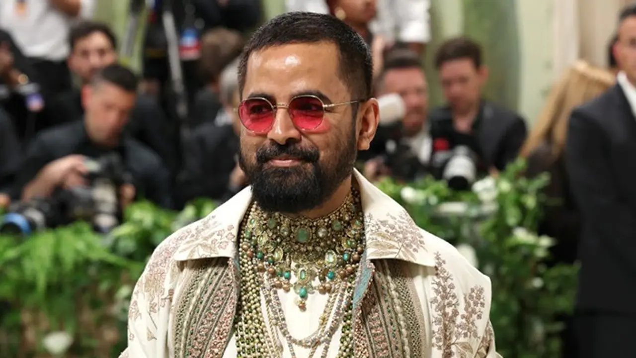 ಆಗ ಗೋವಾದಲ್ಲಿ ವೈಟರ್‌, ಈಗ ಜಗತ್ತಿನ ಫ್ಯಾಷನ್‌ ಲೋಕದ ಮೇರು ವ್ಯಕ್ತಿ, 500 ಕೋಟಿ ಸಾಮ್ರಾಜ್ಯ ಒಡೆಯ!