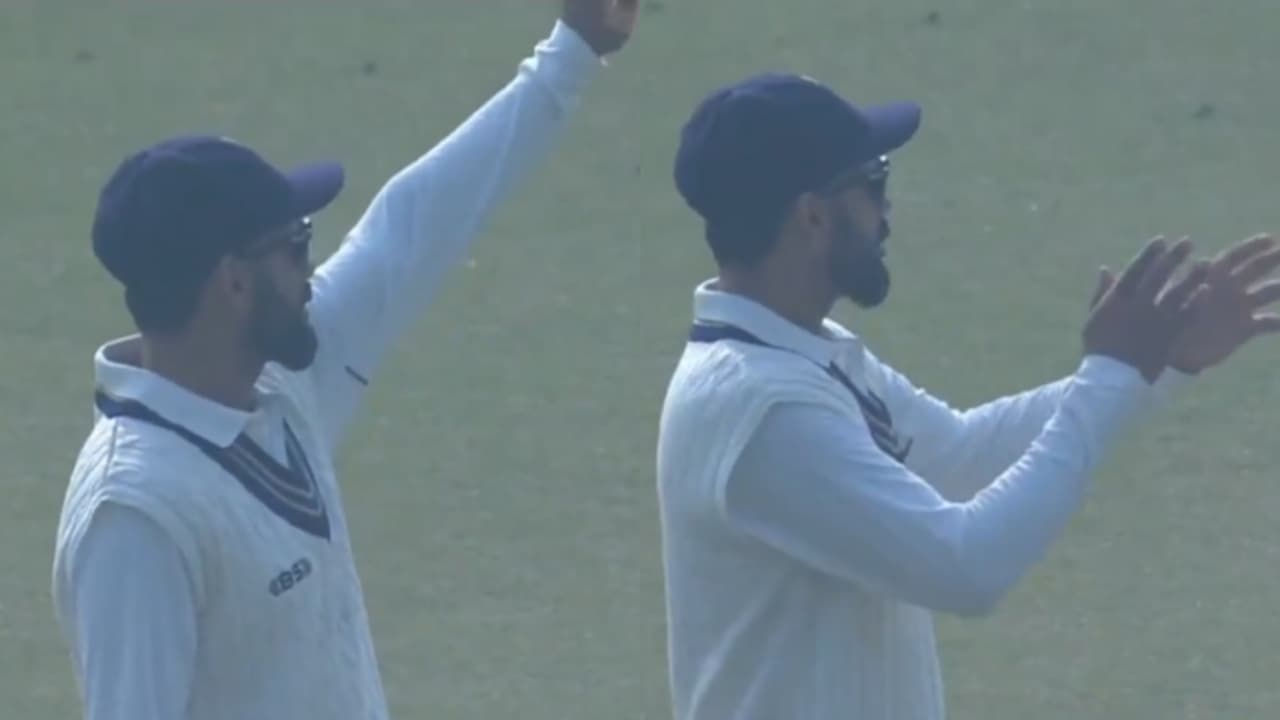 Virat Kohli asks security not to hit pitch invader during Delhi vs Railways Ranji Trophy match (WATCH) Virat Kohli asks security not to hit pitch invader during Delhi vs Railways Ranji Trophy match (WATCH)