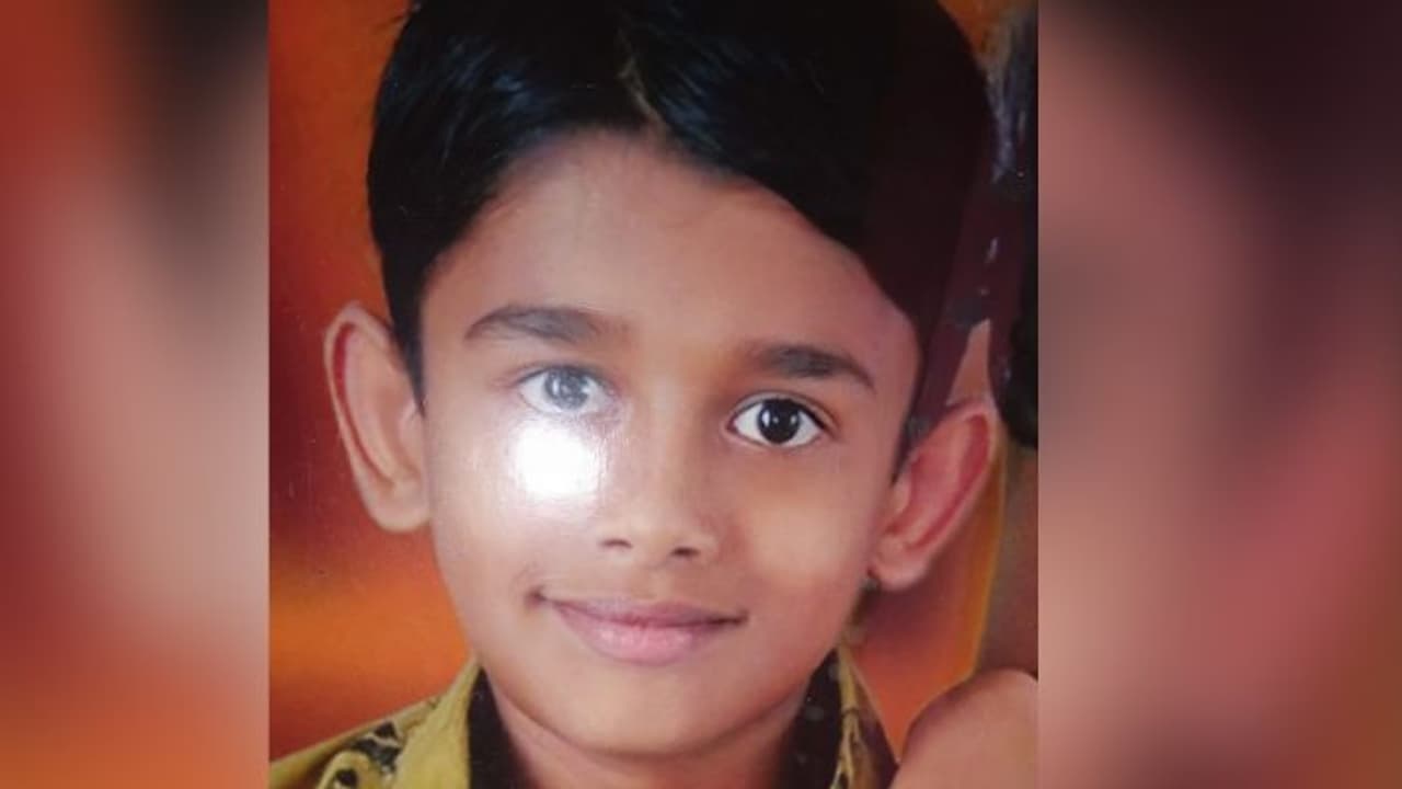 ഇടുക്കി വലിയതോവാളയിൽ 12 വയസ്സുകാരൻ കുഴഞ്ഞ് വീണു മരിച്ചു