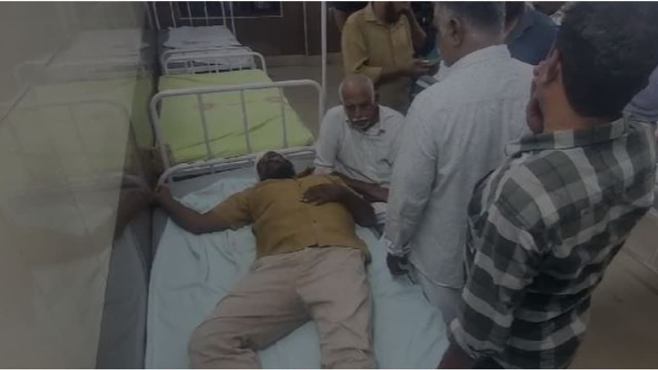 ഓട്ടോഡ്രൈവറെ ഹെൽമറ്റ് കൊണ്ടടിച്ച് പരിക്കേൽപ്പിച്ചു; പൊലീസുകാരനെതിരെ വധശ്രമത്തിന് കേസ്, സംഭവം ആലപ്പുഴയിൽ ഓട്ടോഡ്രൈവറെ ഹെൽമറ്റ് കൊണ്ടടിച്ച് പരിക്കേൽപ്പിച്ചു; പൊലീസുകാരനെതിരെ വധശ്രമത്തിന് കേസ്, സംഭവം ആലപ്പുഴയിൽ