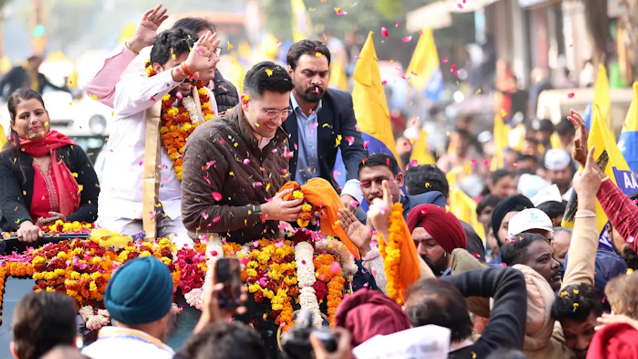 MP Raghav Chadha Gets Grand Welcome in Rajendra Nagar, Gets Emotional, Calls His Birthplace and Workplace