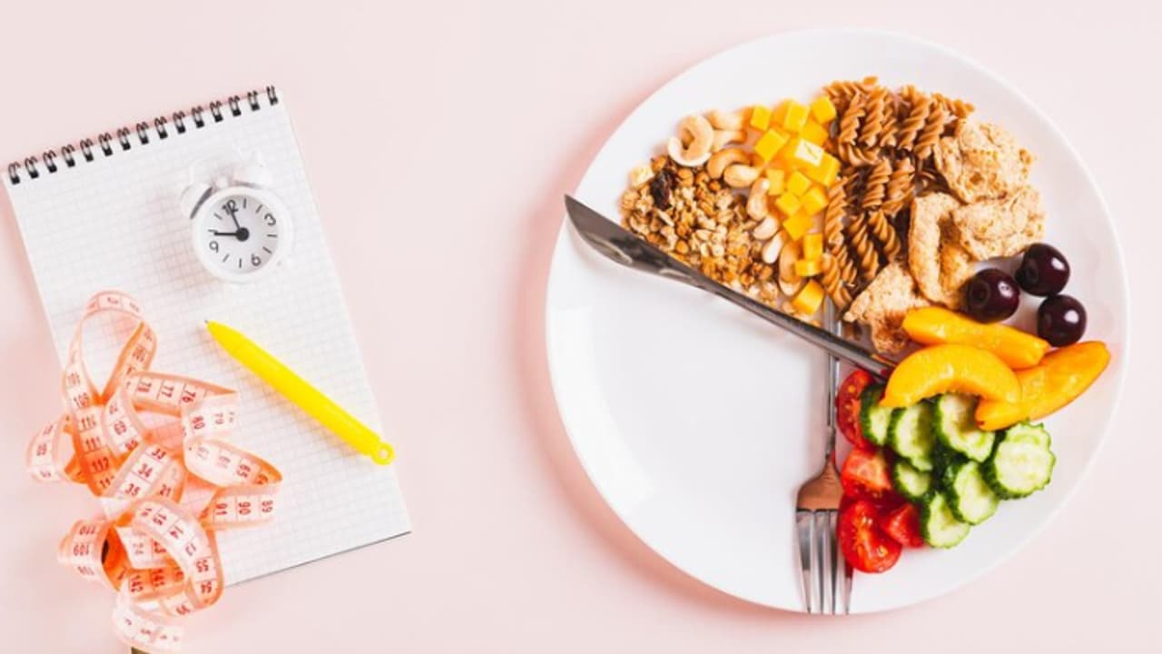 Health Tips: വണ്ണം കുറയ്ക്കാന് ആഗ്രഹിക്കുന്നവര്ക്ക് കഴിക്കാവുന്ന പ്രഭാതഭക്ഷണങ്ങള് Health Tips: വണ്ണം കുറയ്ക്കാന് ആഗ്രഹിക്കുന്നവര്ക്ക് കഴിക്കാവുന്ന പ്രഭാതഭക്ഷണങ്ങള്