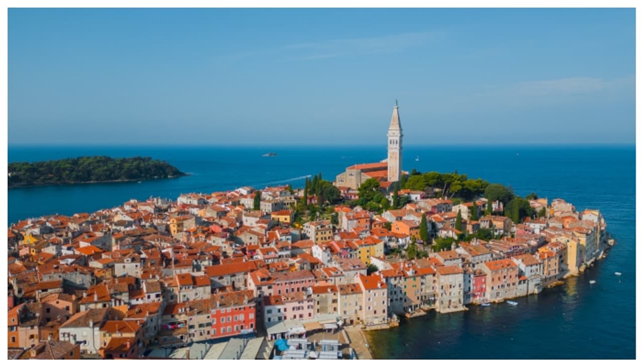 വരൂ, ലോകത്തിലെ ഏറ്റവും ചെറിയ നഗരത്തിലേക്ക്...; ആകെയുള്ളത് 52 താമസക്കാർ, 20 കെട്ടിടങ്ങൾ, ഒരേയൊരു റോഡും മാത്രം വരൂ, ലോകത്തിലെ ഏറ്റവും ചെറിയ നഗരത്തിലേക്ക്...; ആകെയുള്ളത് 52 താമസക്കാർ, 20 കെട്ടിടങ്ങൾ, ഒരേയൊരു റോഡും മാത്രം