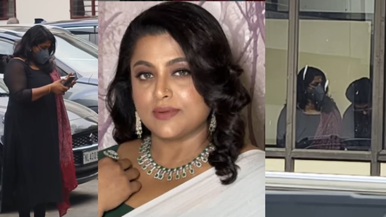 വീണ നായർ വിവാഹമോചനം നേടി; കുടുംബ കോടതിയില്‍ എത്തി ഔദ്യോഗികമായി പിരിഞ്ഞു