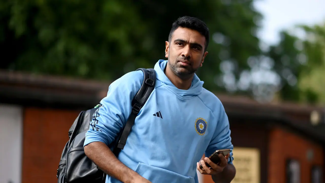'They just kicked me out': Ashwin's hilarious response on his family's reaction after international retirement 'They just kicked me out': Ashwin's hilarious response on his family's reaction after international retirement