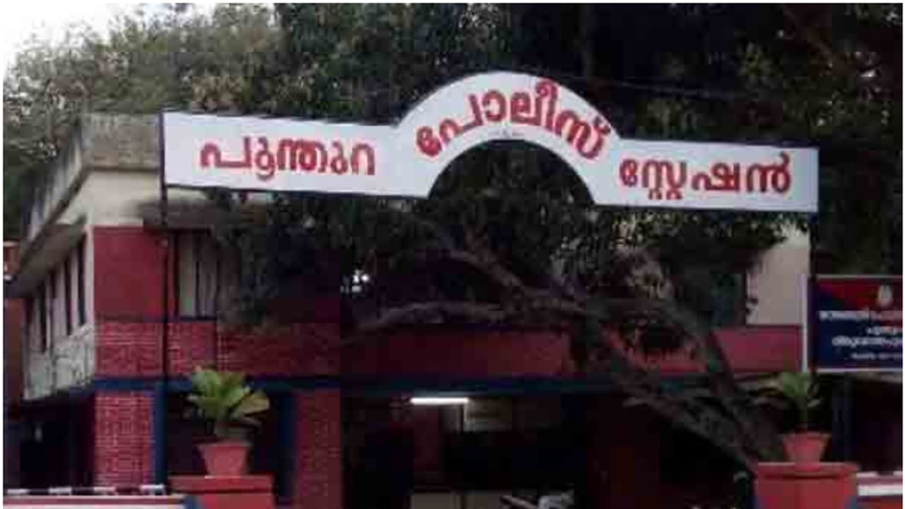 52 ലക്ഷം നൽകി, 80 ലക്ഷം തിരികെ ചോദിച്ചു! തിരുവനന്തപുരത്ത് നിന്ന് ഗോവയിലേക്ക് യുവാവിനെ പിടിവീണു